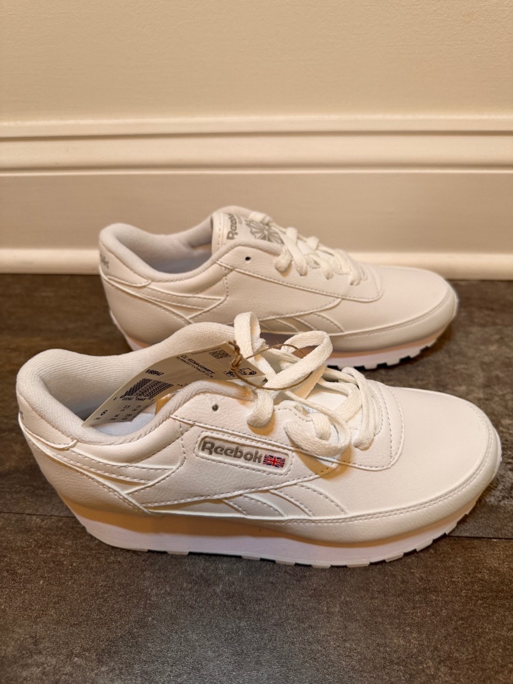 Reebok Women's Cl Renaissance Sneakers